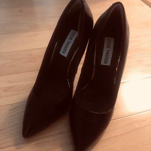 Steve Madden Black Peep Toe Pumps